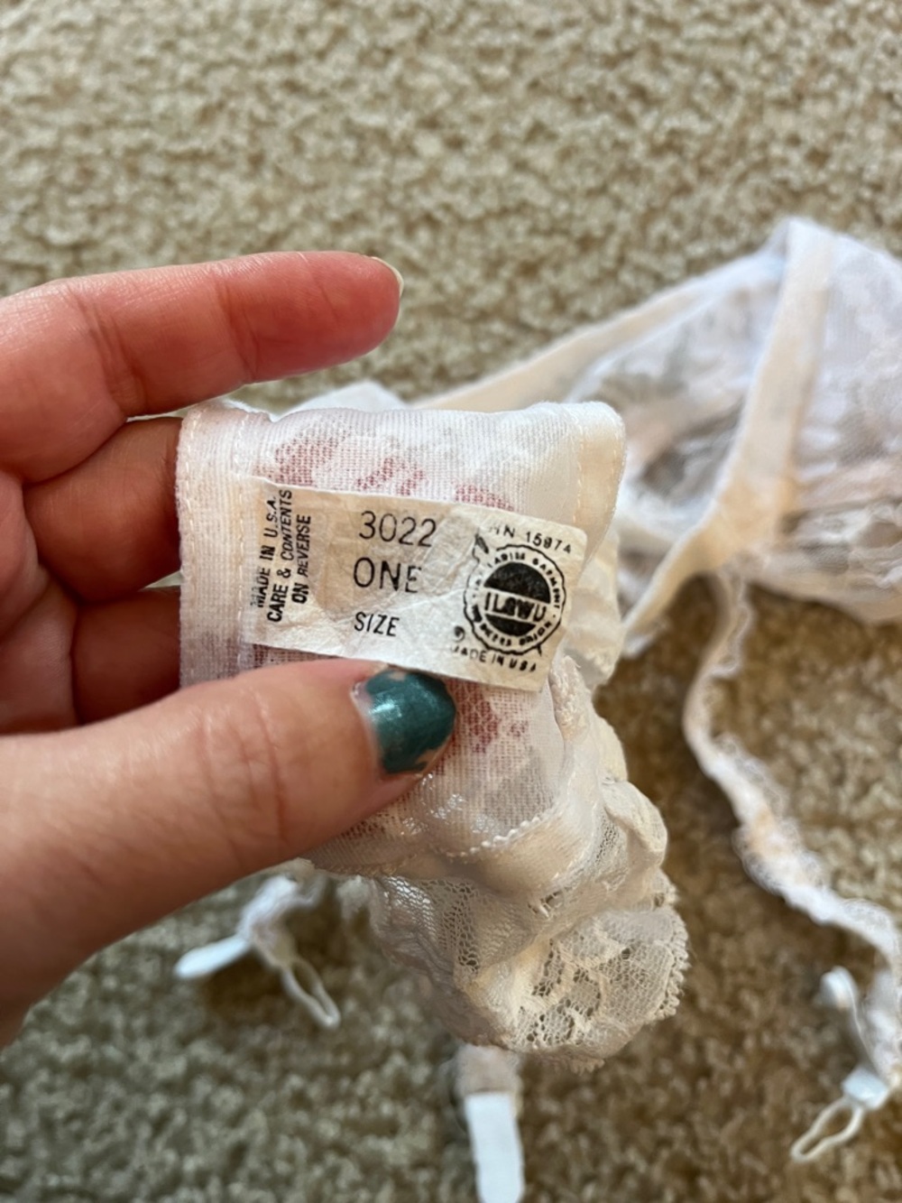 Vintage garter belt - Picture 3 of 5